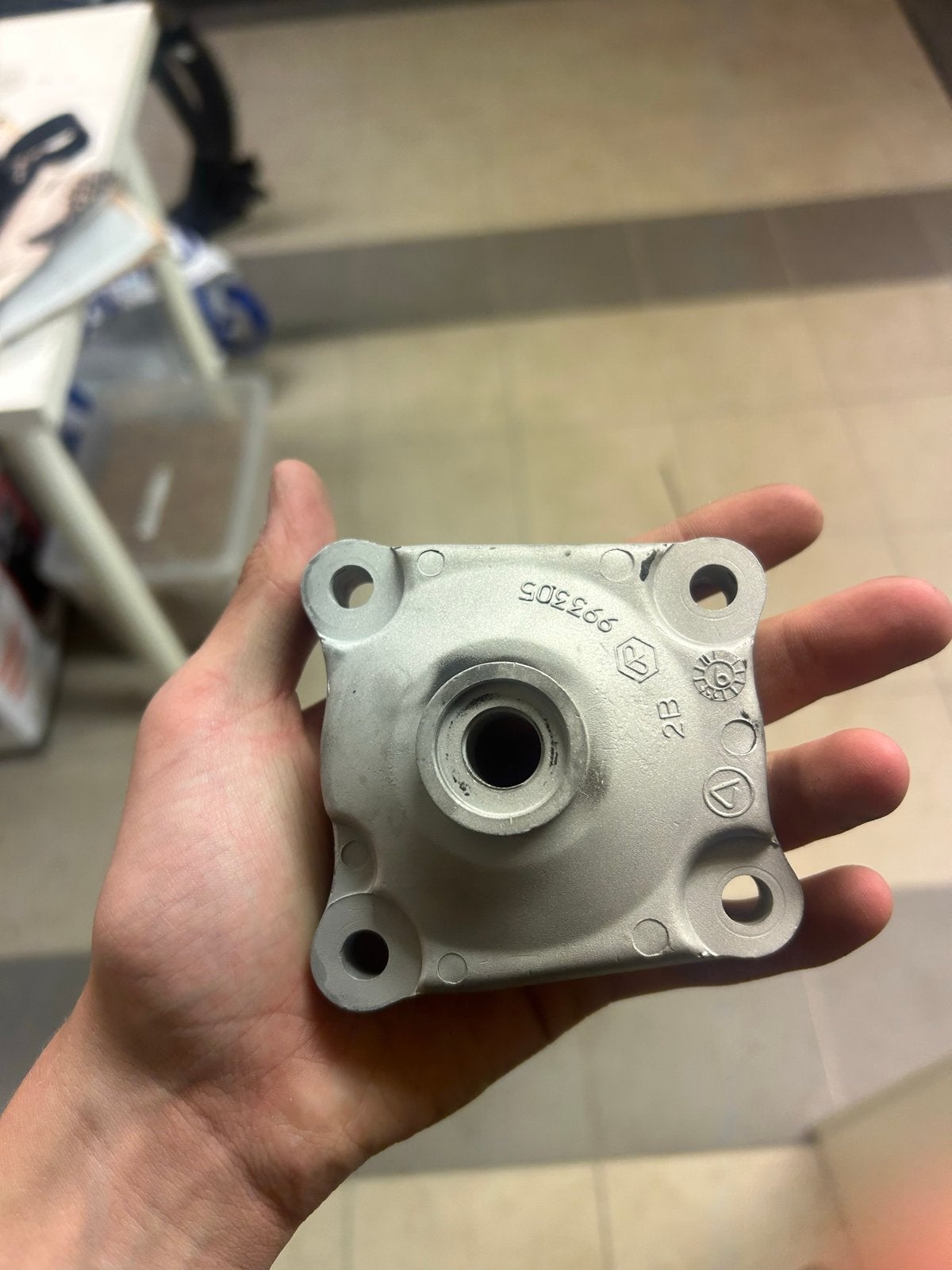 Binnenkop 125-180cc LC gasparelgestraald - Nette staat, Verzenden