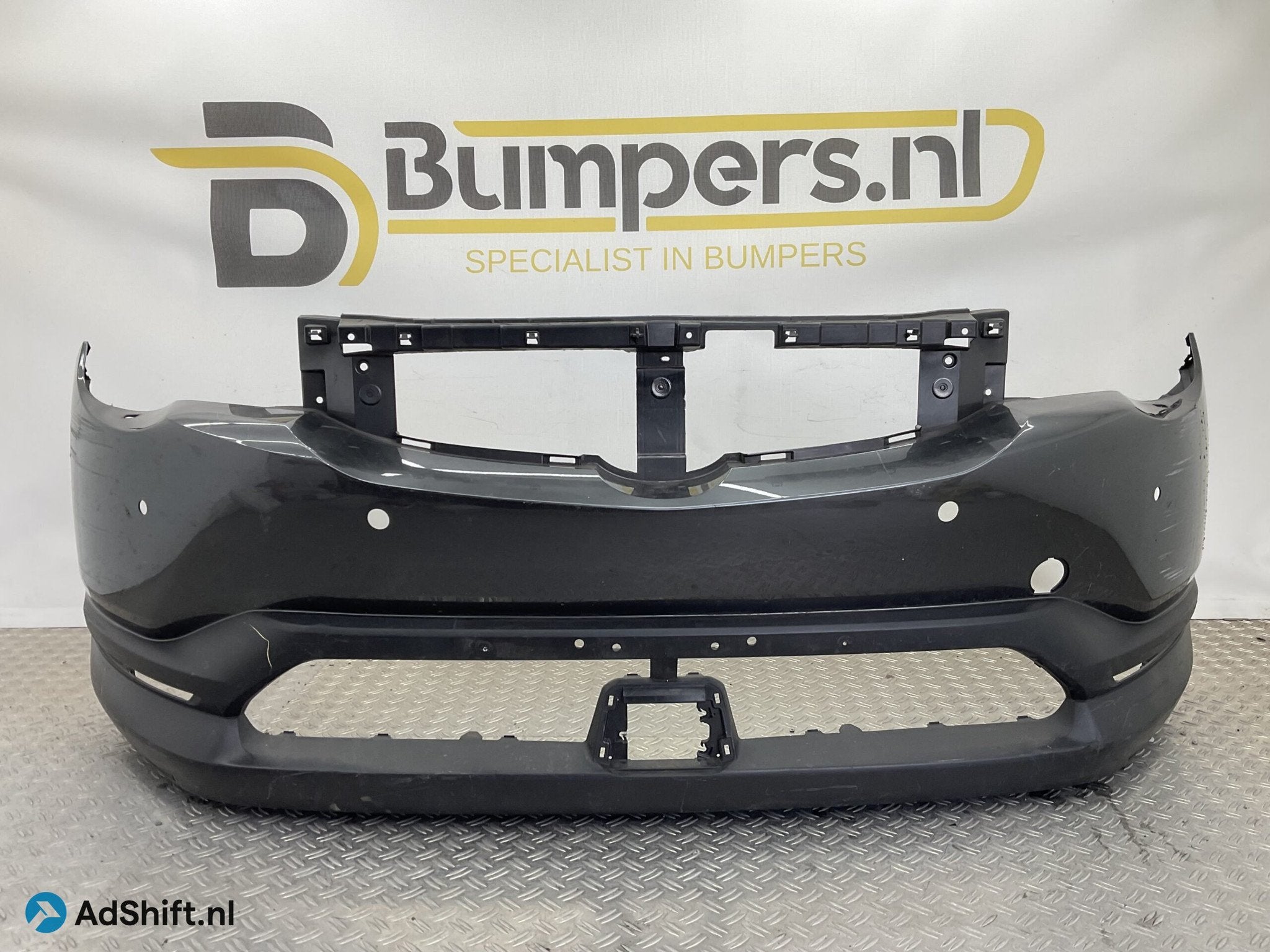 Bumper Mazda MX-30 20-23 DN4E-50031 Voorbumper B9-18767, Bumper