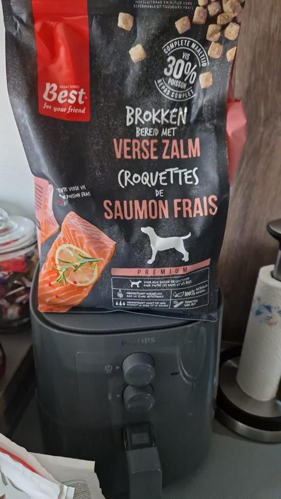 Te koop hondevoer zalm, Ophalen, Hond