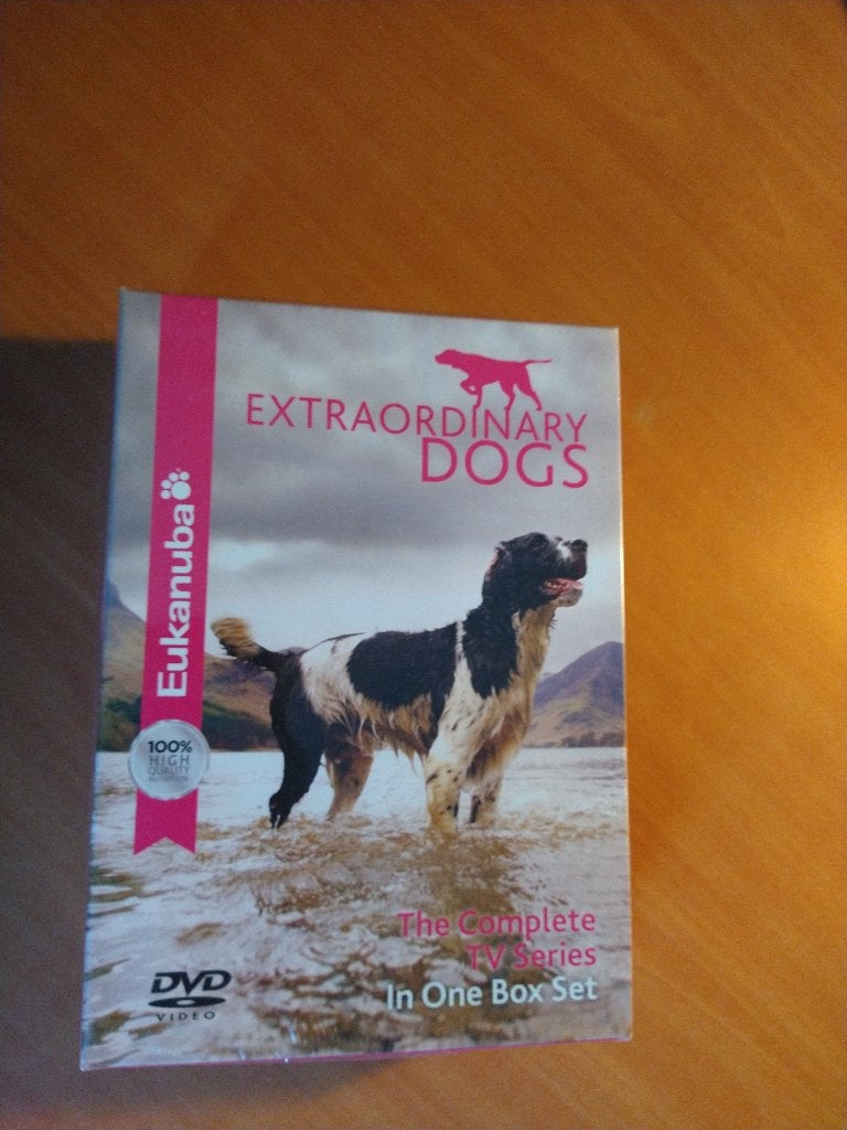 3-DVD box Extraordinary Dogs, Alle leeftijden, Ophalen of Verzenden, Nieuw in verpakking, Overige typen