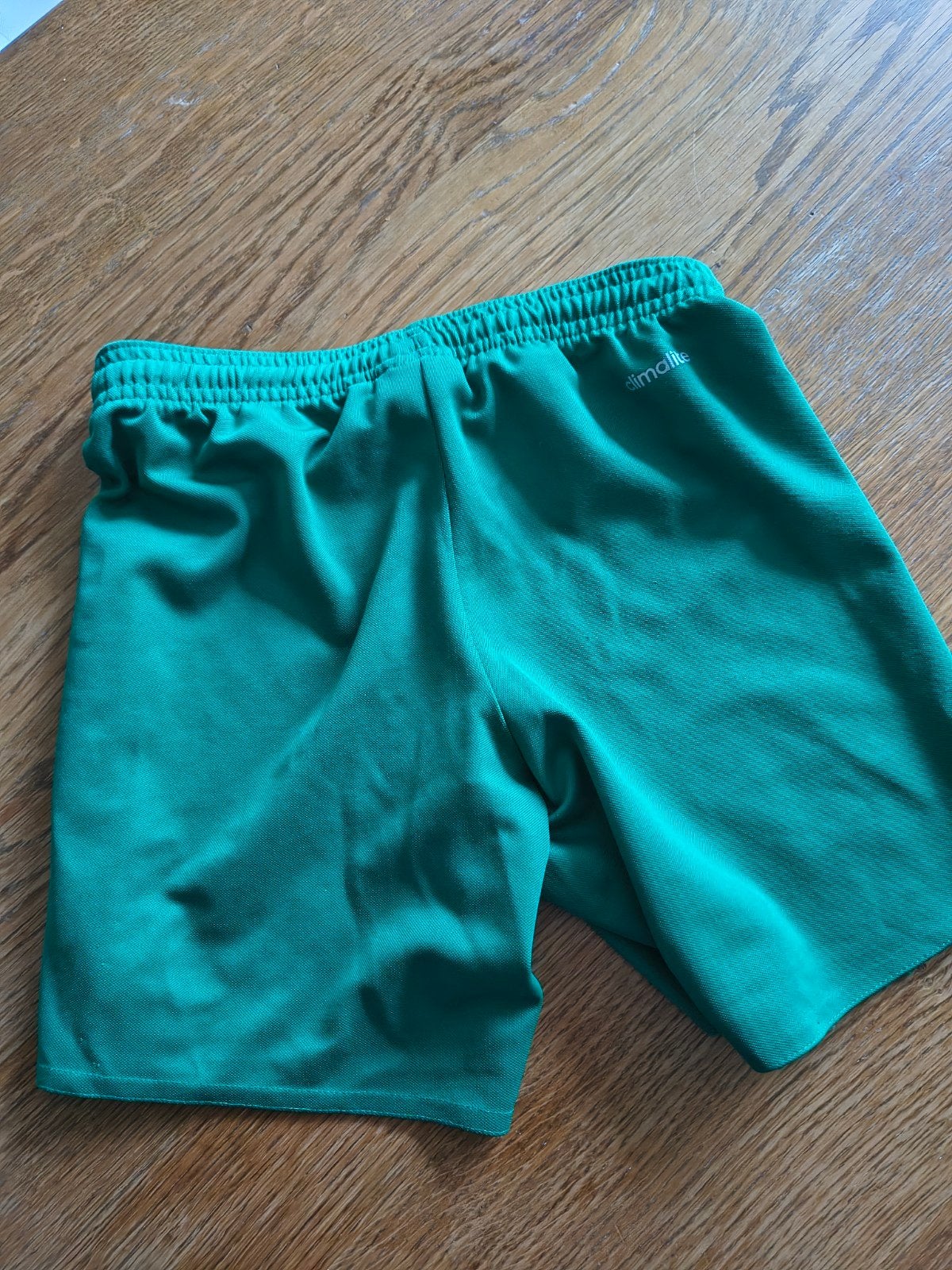 Adidas voetbalbroekje groen maat 128 (7-8 jaar), Overige maten, Ophalen of Verzenden, Adidas, Voetbal