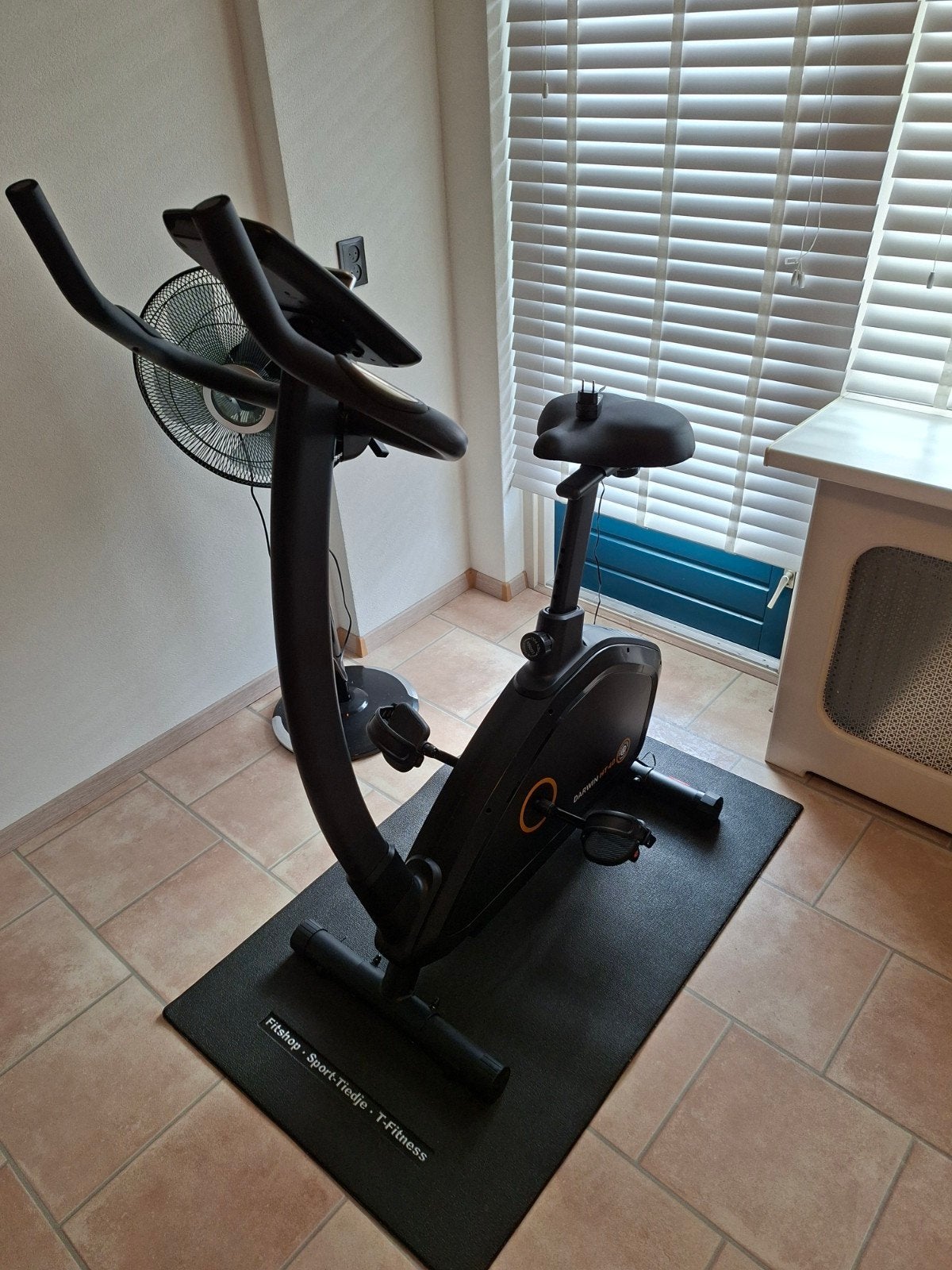 Hometrainer Darwin HT40 - Zo goed als nieuw, Sport en Fitness, Ophalen, Nieuw, Metaal, Benen