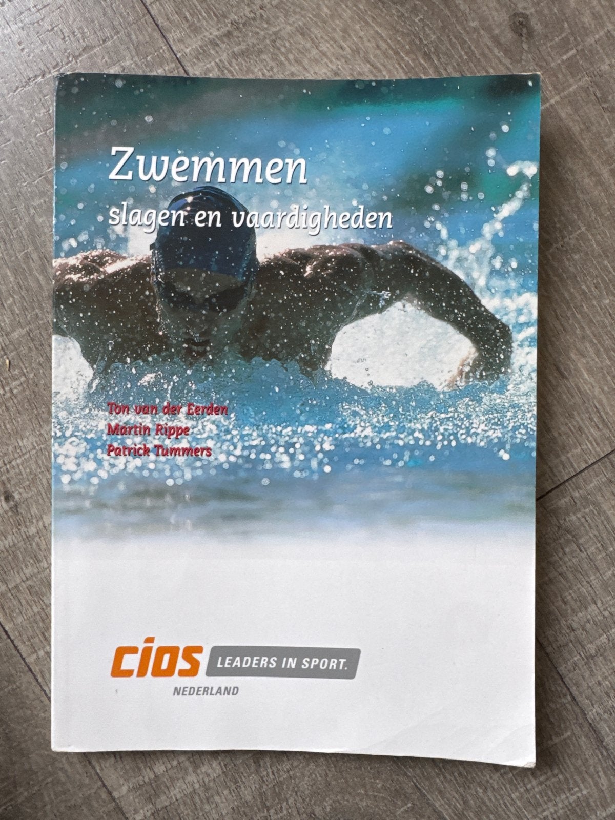 Boek Zwemmen, slagen en vaardigheden CIOS, Ophalen of Verzenden, Gelezen, MBO