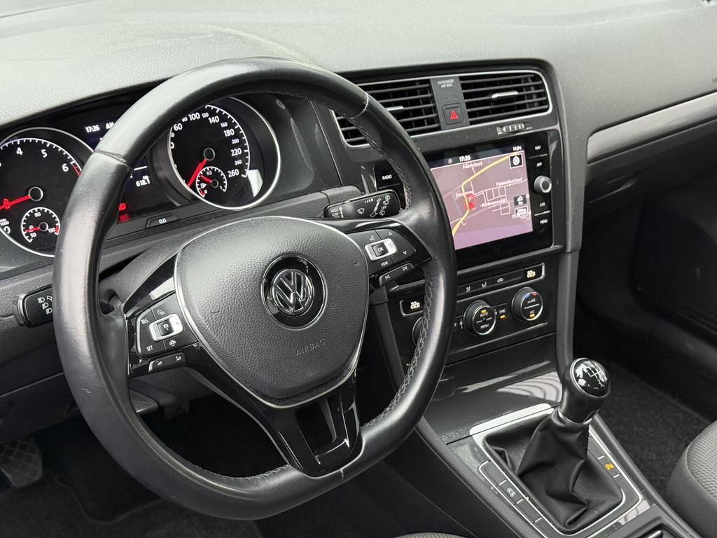 Volkswagen Golf 1.0 TSI Comfortline | RIJKLAAR | NAP | Navi, Auto's, Stof, Zwart, Origineel Nederlands, Bedrijf