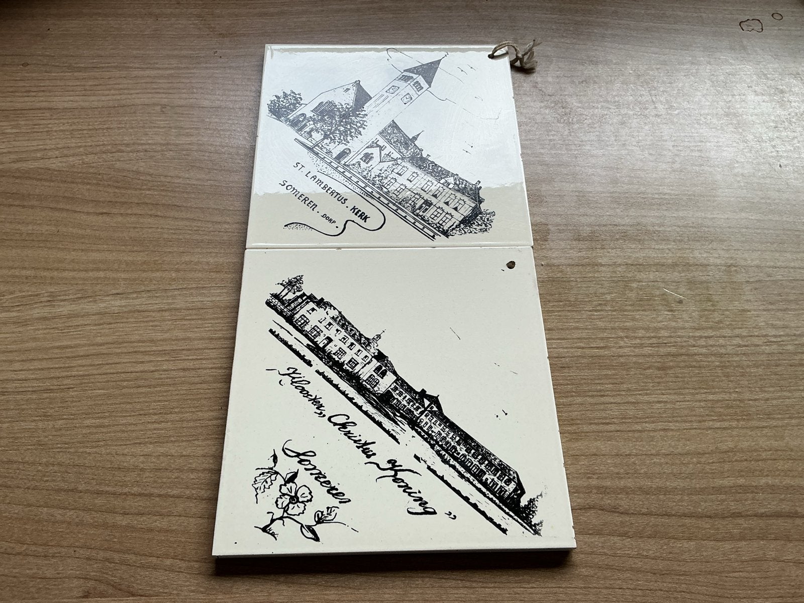 Vintage wandtegels Someren: St. Lambertuskerk & Klooster, Antiek en Kunst, Antiek | Wandborden en Tegels, Ophalen