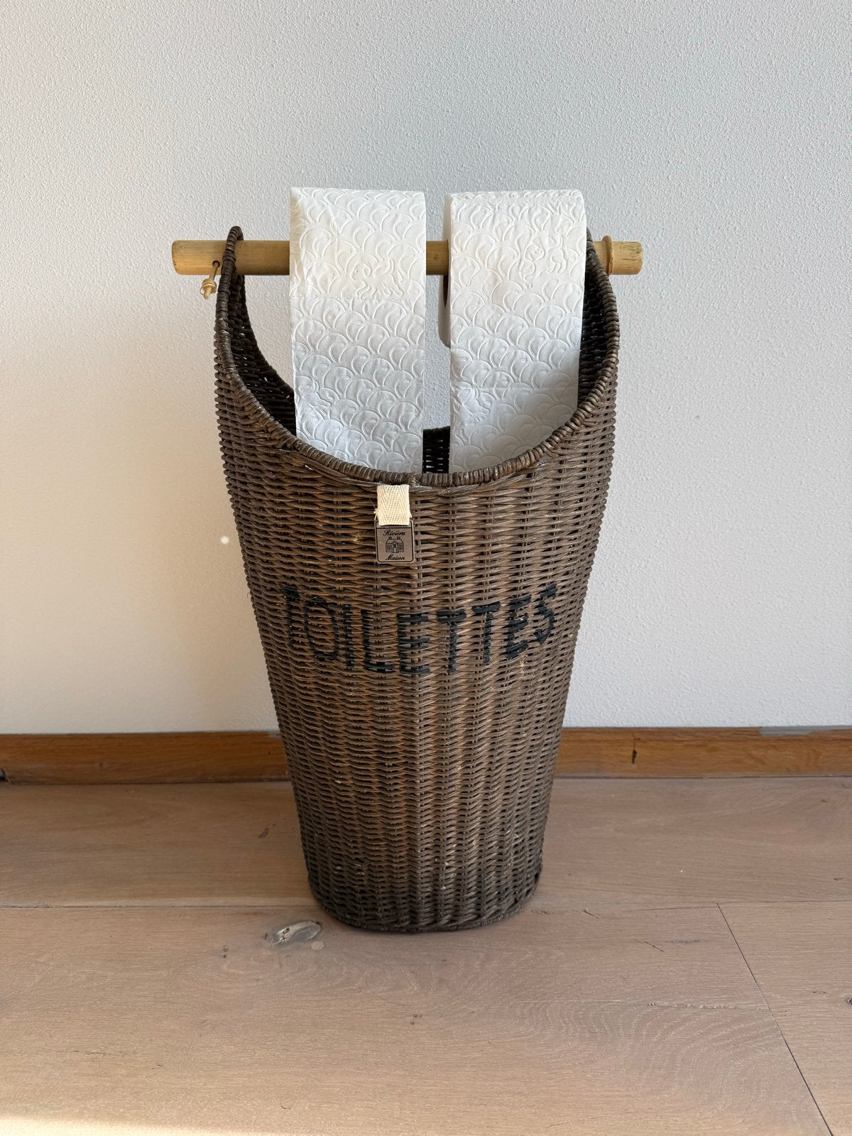 Riviera Maison Toiletrolhouder Rotan 'Toilettes', Ophalen, Natuurlijk materiaal, Bruin, Landelijk