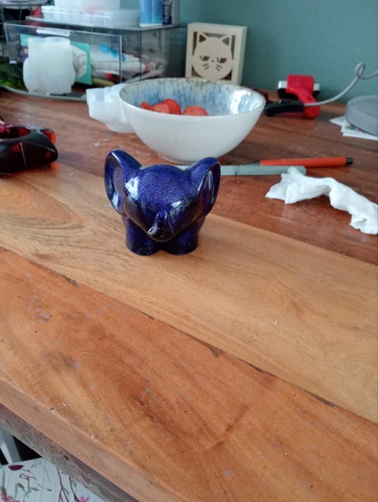 Waxinelichthouder van epoxy olifant, Ophalen of Verzenden, Nieuw, Overige materialen, Minder dan 25 cm