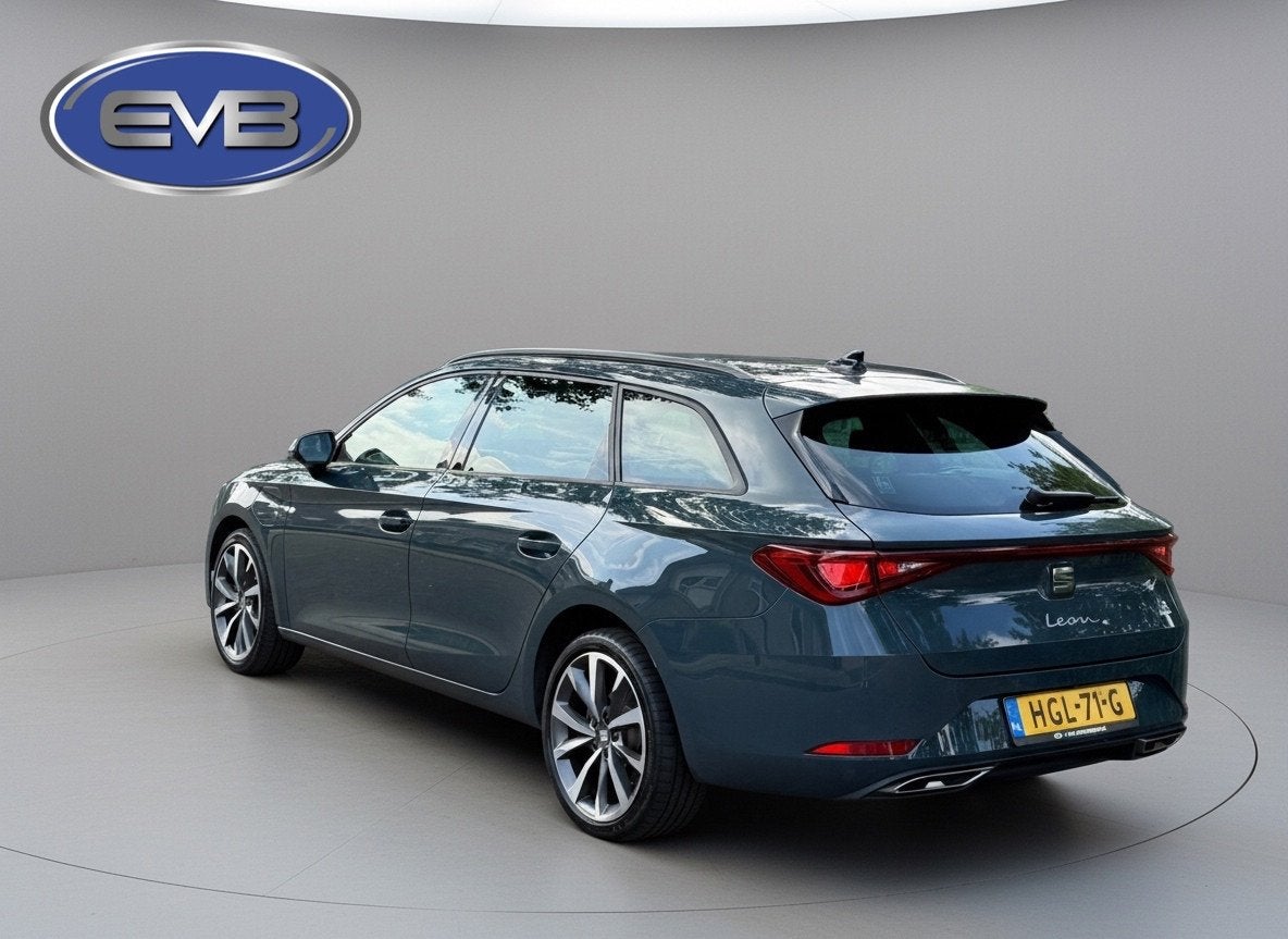 SEAT León