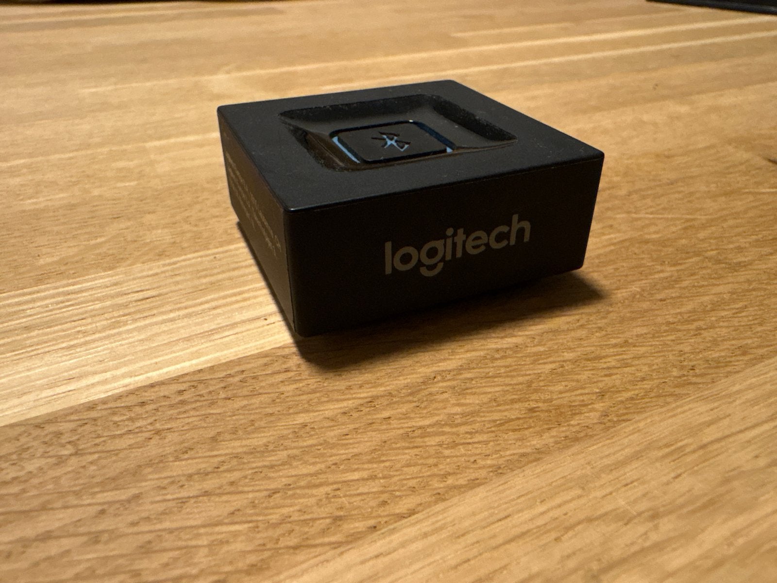 Logitech Bluetooth naar Tulp adapter - Zo goed als nieuw, Ophalen of Verzenden, Zo goed als nieuw, 10 meter of meer, Overige kabels
