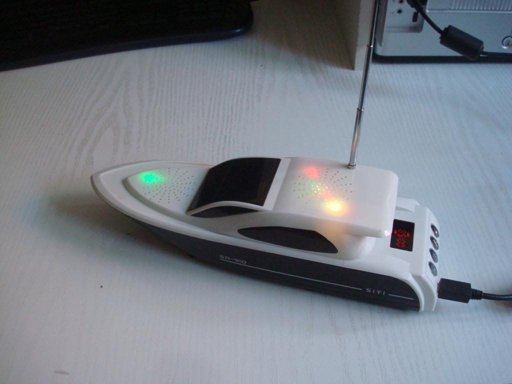 Mp3 Mini music boot, Ophalen of Verzenden, Zo goed als nieuw