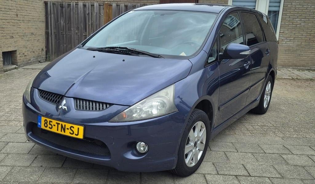 Mitsubishi Grandis 2.4 Benzine automaat. 2006, Auto's, Audi, Stof, 1800 kg, 4 cilinders, 1984 cc