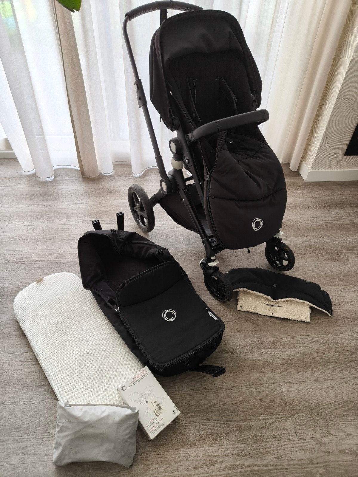 Bugaboo Lynx kinderwagen zwart (met extra's), Ophalen, Gebruikt, Bugaboo, Combiwagen