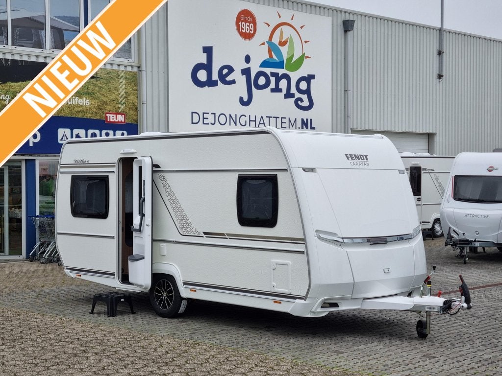 Fendt Tendenza 465 SFB 1800 kg - Vloerverwarming, Caravans en Kamperen, Rondzit, Bedrijf, Overige typen, Fendt
