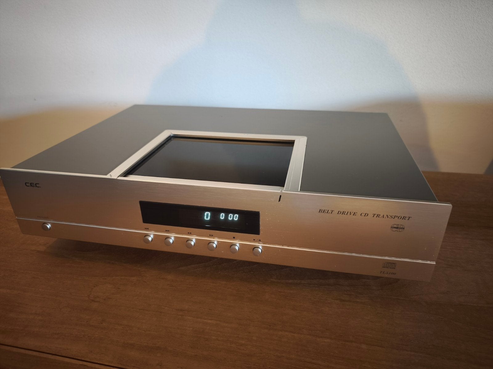 C.E.C. TL5100 Belt Drive CD Transport/Loopwerk, Ophalen of Verzenden, Zo goed als nieuw, Overige merken