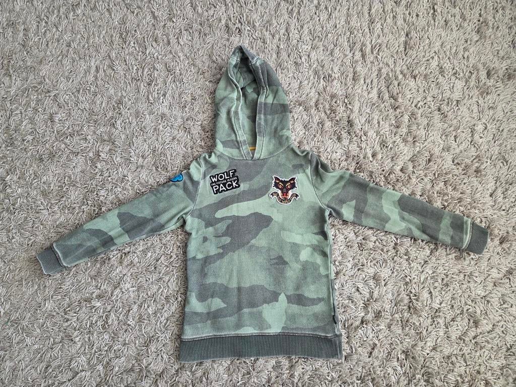 Gratis groene camouflageprint hoodie maat 134/140, Ophalen of Verzenden, Gebruikt, Jongen, Trui of Vest