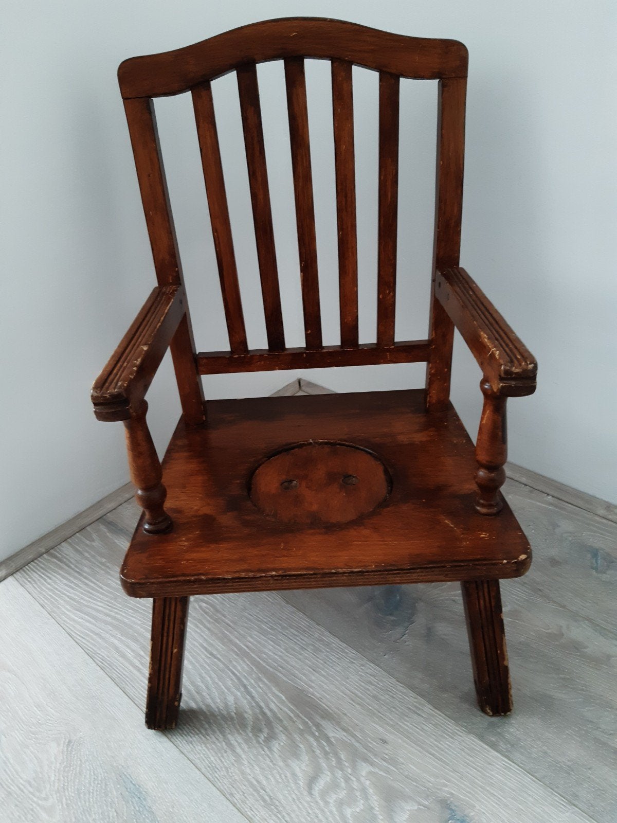 Antieke houten kinderstoel, Kinderen en Baby's, Kinderstoelen, Ophalen, Gebruikt, Overige typen