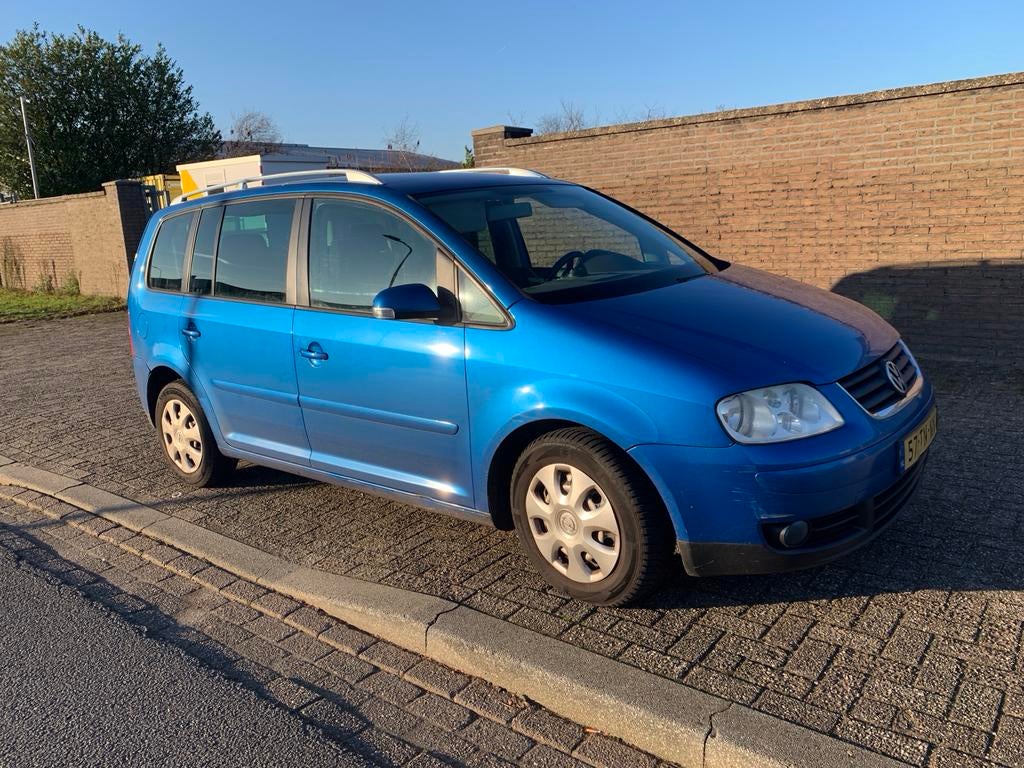 Volkswagen Touran 2.0 TDI 103KW AUT 2006 Blauw, Auto's, 15 km/l, 4 cilinders, Blauw, Origineel Nederlands