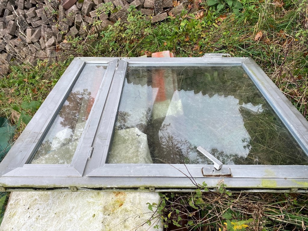 alluminium raamkozijnen, Doe-het-zelf en Verbouw, Kozijnen en Schuifpuien, Gebruikt, Raamkozijn, 75 tot 150 cm, Hout