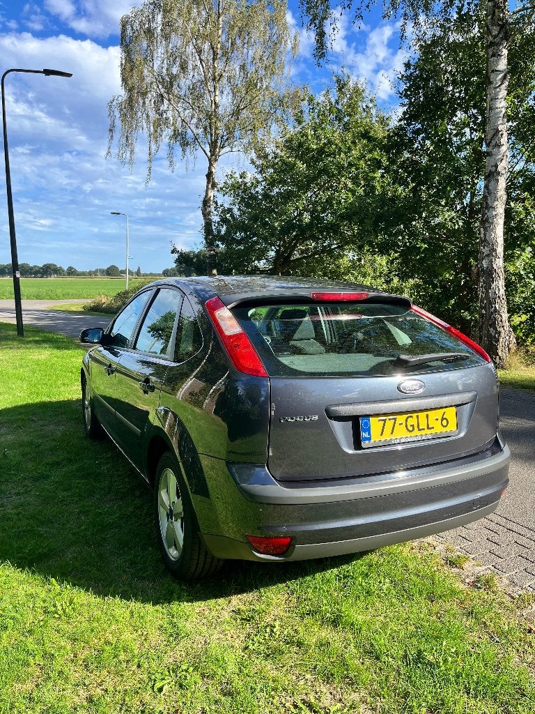 Foto 5 van Ford Focus 1.6 | Goed onderhouden | 2008