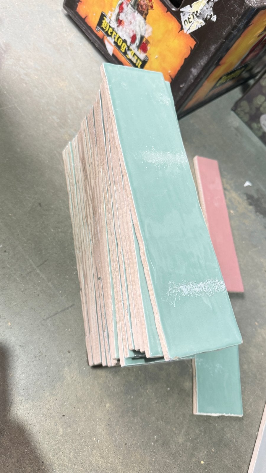 20 GroeneTegels 30x7,5 cm - masia jade Wandtegels, Gebruikt, 20 tot 40 cm, Minder dan 5 m², Wandtegels