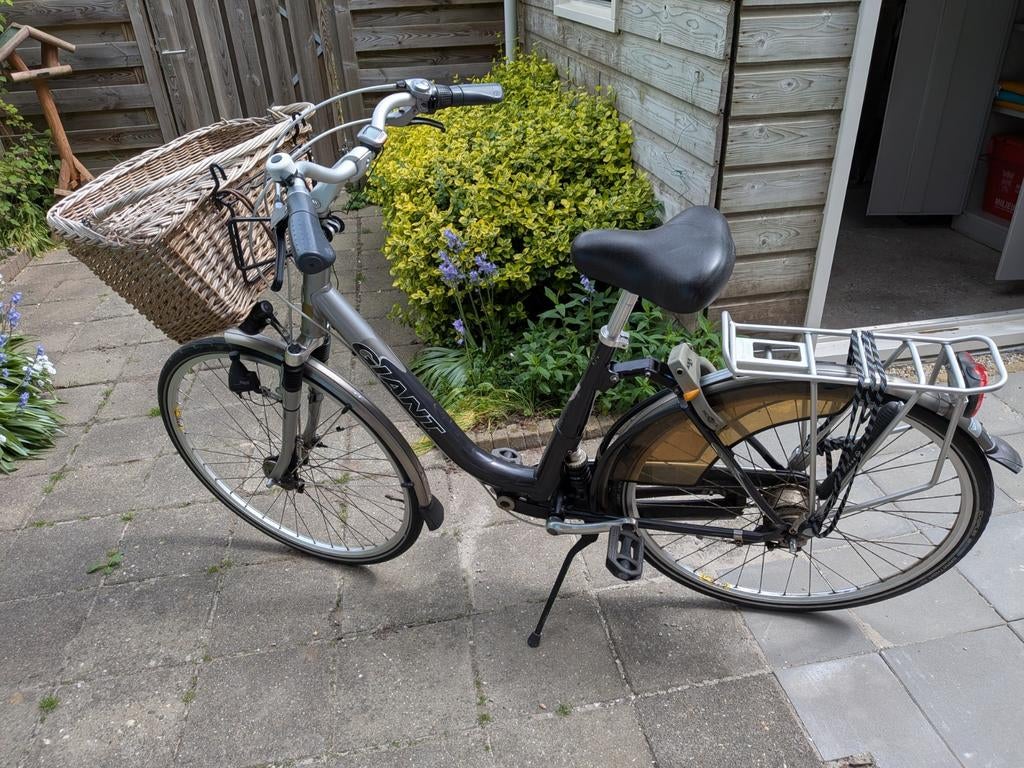 Damesfiets Giant, Fietsen en Brommers, Ophalen, 0 zitjes, Gebruikt, Giant