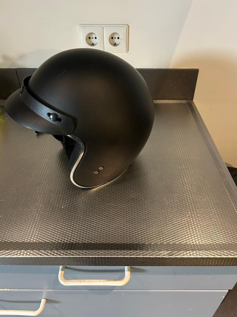 Zwarte motorhelm, maat M, Ophalen of Verzenden, Gebruikt, Medium