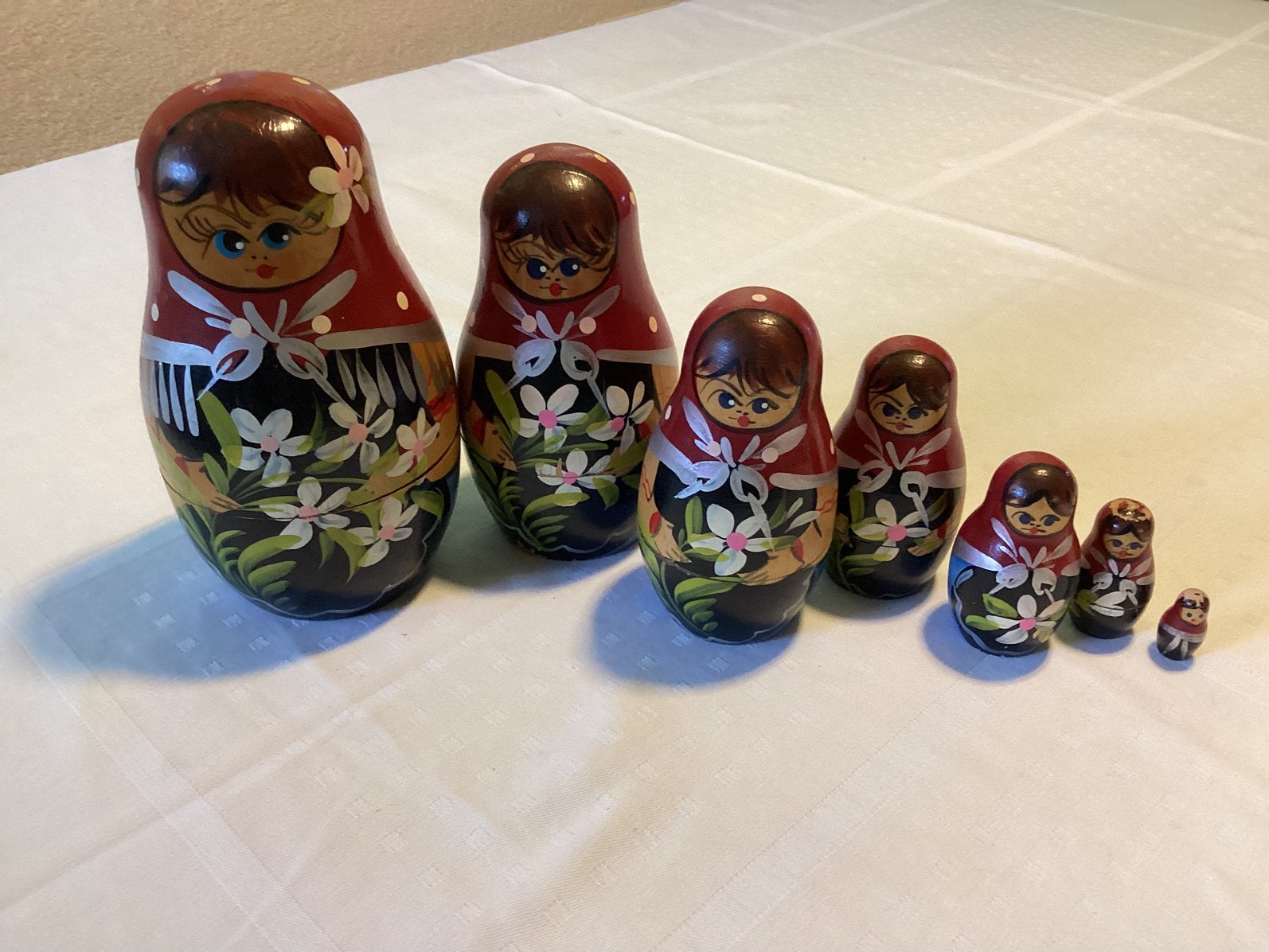 7 dl.Matroesjka Nestpoppen.Hout Handbeschilderd.Russich., Ophalen of Verzenden, Zo goed als nieuw