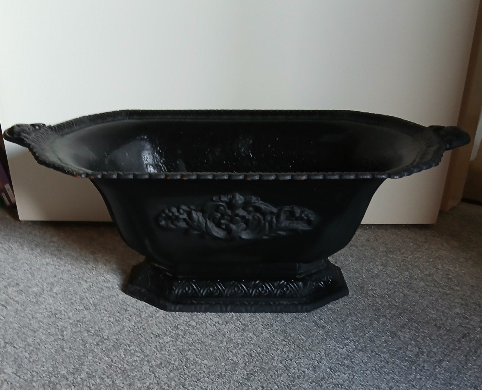 Antieke Franse Gietijzeren Jardinière /  Plantenbak, Tuin en Terras, Ophalen, Overige materialen, Gebruikt, Minder dan 30 cm