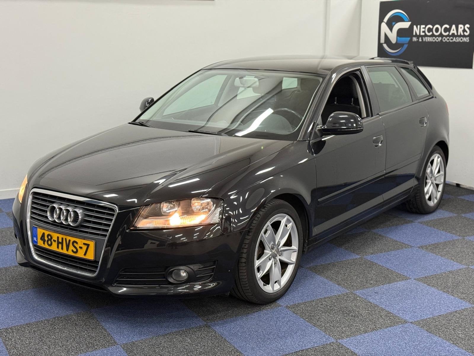 Audi A3 Sportback 1.8 TFSI Ambition Business Edition / NAP /, Voorwielaandrijving, 15 km/l, Gebruikt, 4 cilinders