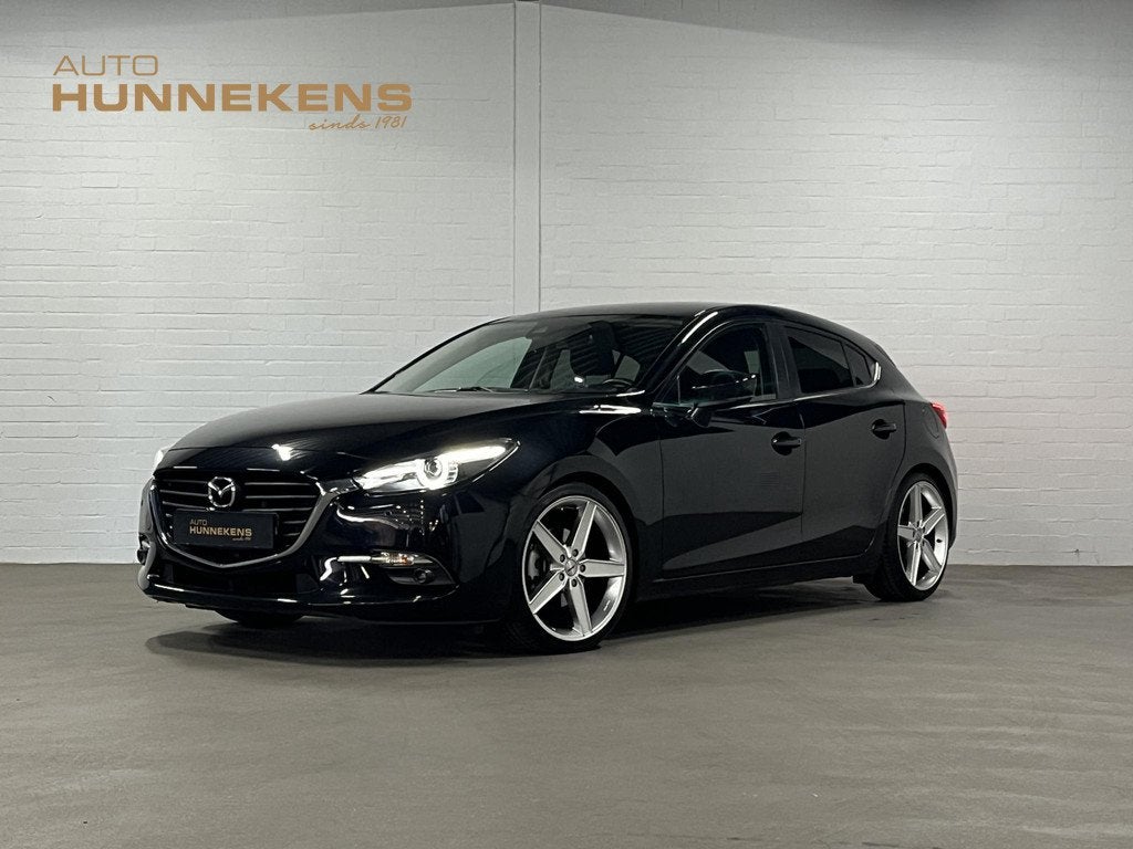 Mazda 3 2.0 SKYACTIV-G 120 Exclusive-Line Trekhaak | Cruise, Auto's, Mazda, Stof, Gebruikt, 4 cilinders, Zwart