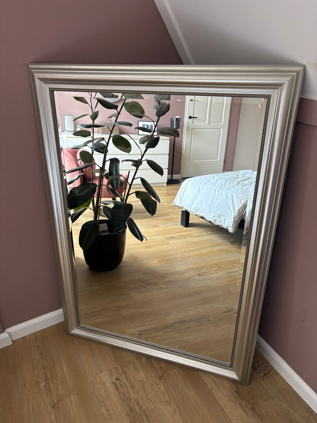 Grote zilverkleurige IKEA Levanger spiegel 130x94 cm, Huis en Inrichting, Woonaccessoires | Spiegels, Gebruikt, 75 tot 100 cm