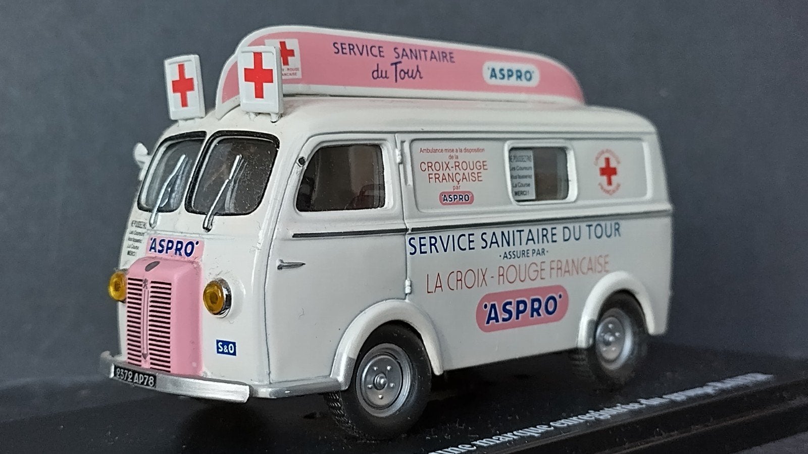 Peugeot D3a Aspro Tour de France 1:43 Altaya Pol, Overige merken, Auto, Verzenden, .