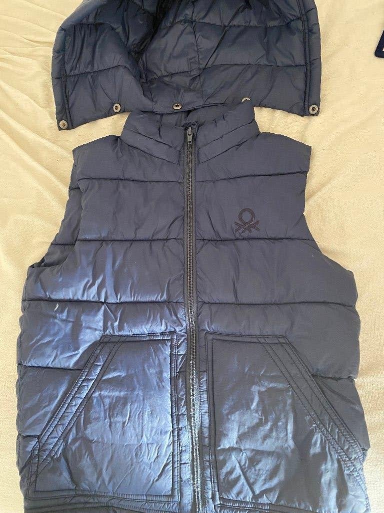 Benneton bodywarmer maat 130 blauw, Ophalen of Verzenden, Gebruikt, Jongen, Jas