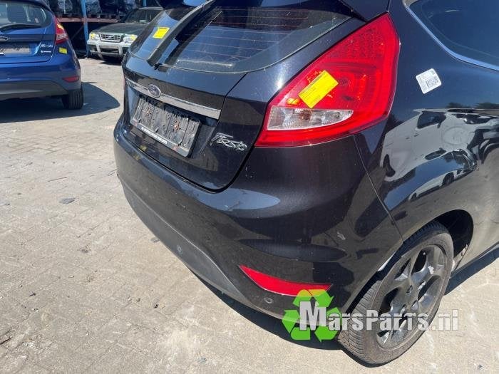 Achterbumper van een Ford Fiesta, Gebruikt, -, -, Ophalen of Verzenden