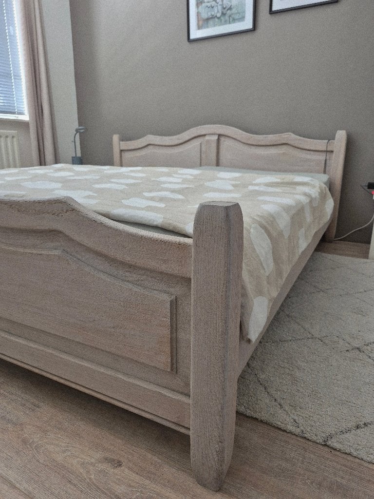 Twee persoons massief eiken bed, Huis en Inrichting, Slaapkamer | Bedden, Ophalen, Gebruikt, Bruin, Tweepersoons