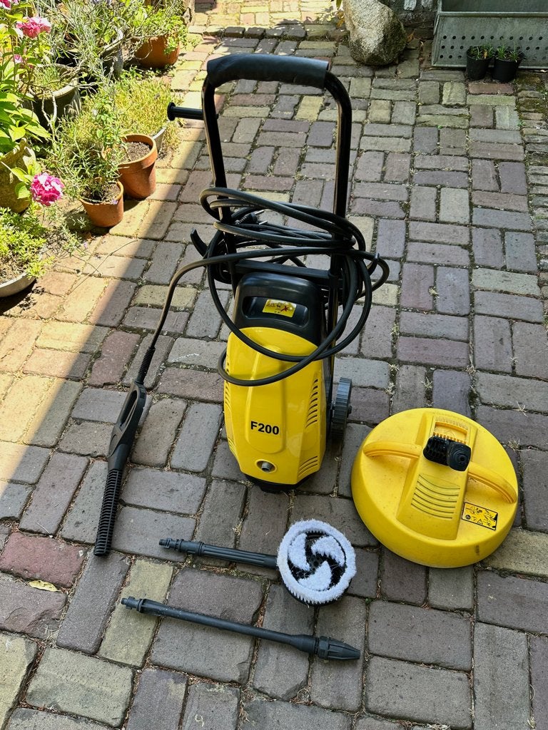 Kärcher F200 hogedrukreiniger en accessoires, Tuin en Terras, Ophalen, Gebruikt, Elektrisch, Karcher terras reiniger