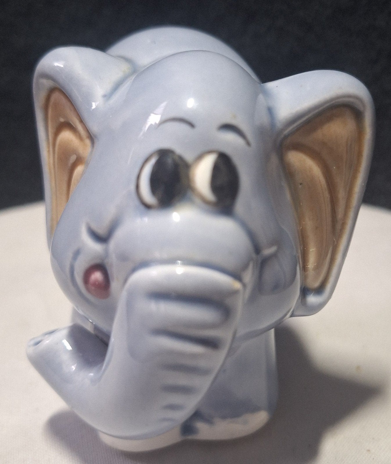 Schattige keramische olifant, Ophalen of Verzenden, Zo goed als nieuw, Dier