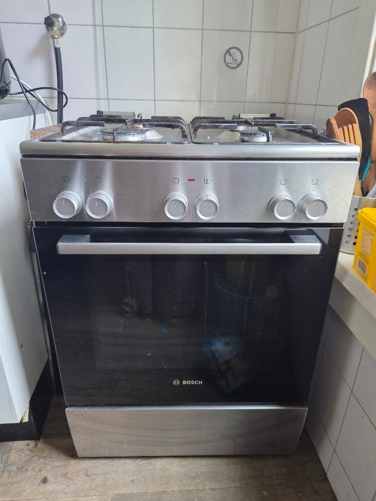Bosch vrijstaand gasfornuis+oven HXA090D50N – RVS – 60cm, Ophalen, Gebruikt, 4 kookzones, Gas
