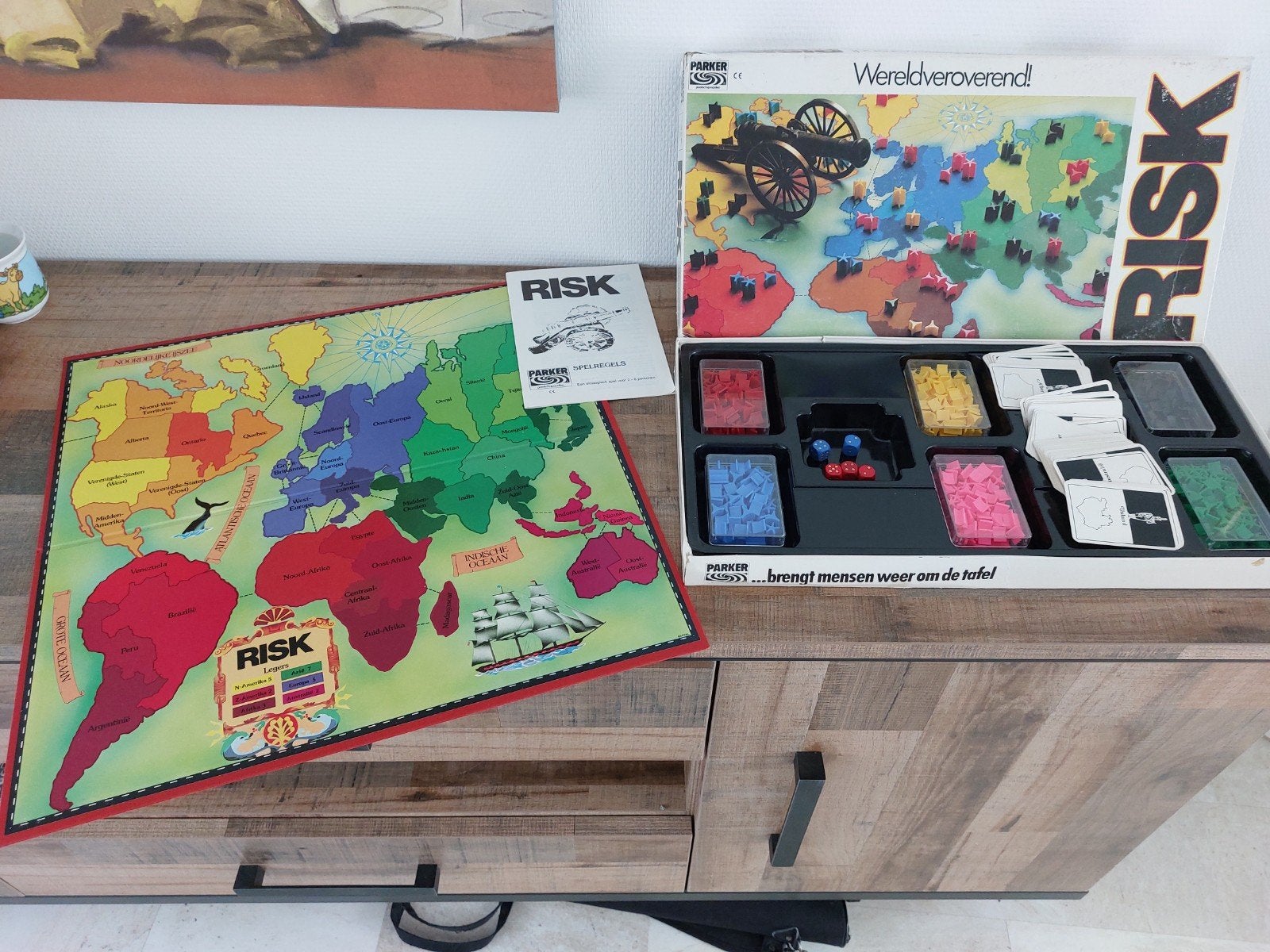 Risk Bordspel - Klassieke Wereldverovering, Vijf spelers of meer, Ophalen of Verzenden, Gebruikt, Parker Brothers