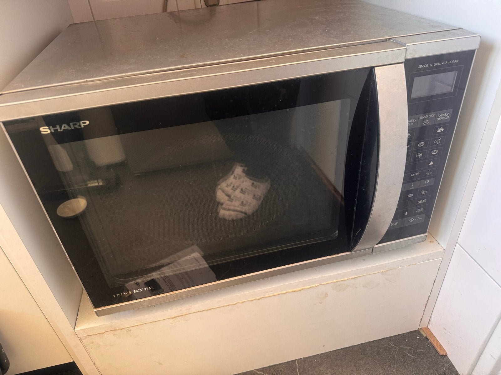 Sharp magnetron / oven met defect - voor de handige Harry, Ophalen, Grill, Magnetron, Niet werkend