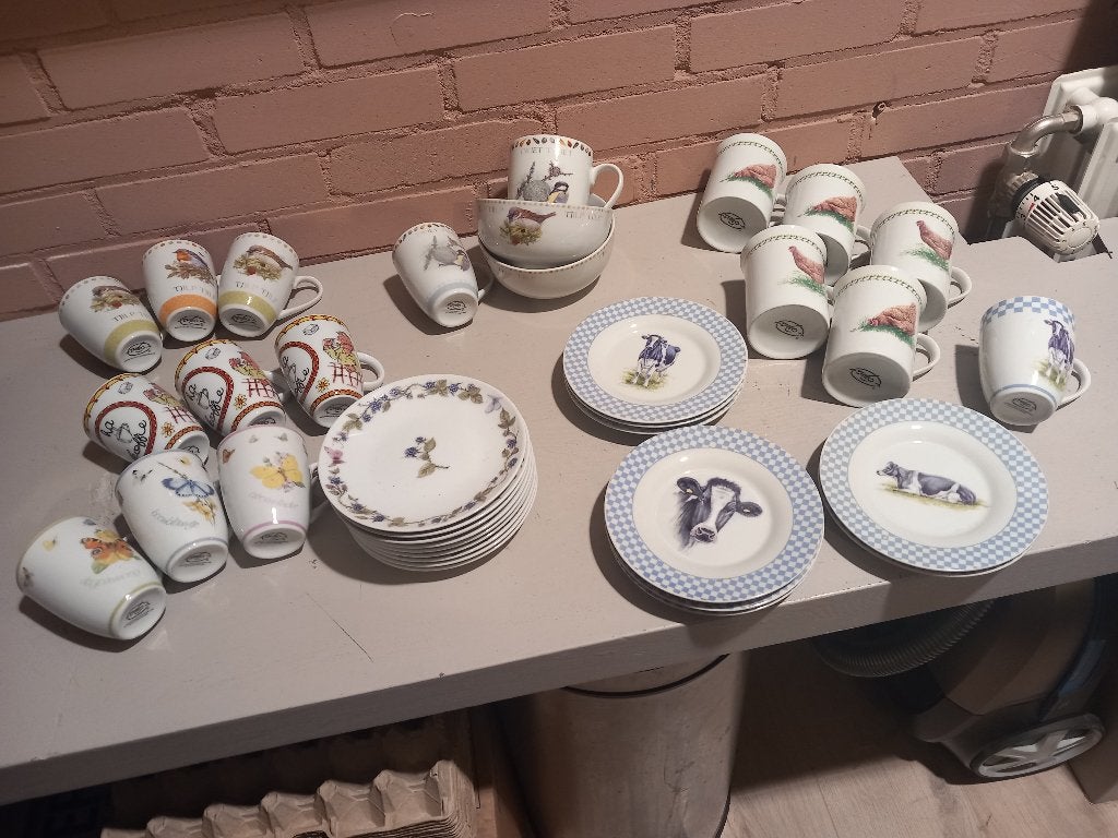 Theo servies mokjes., Keramiek, Zo goed als nieuw, Overige stijlen, Mok