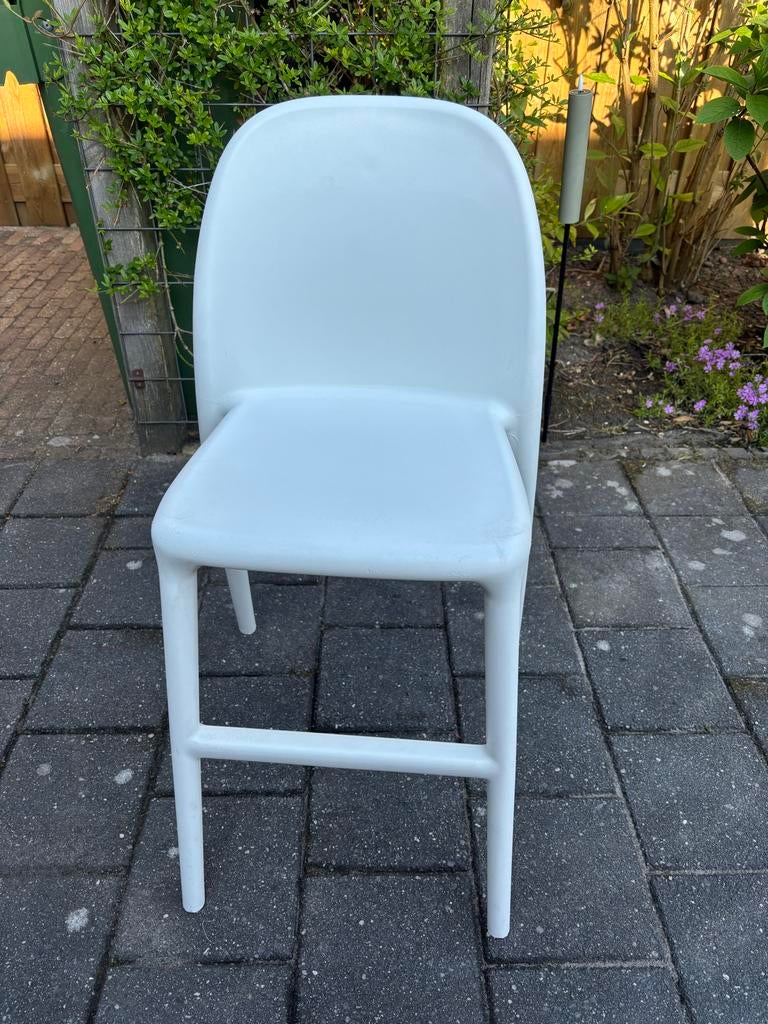 IKEA URBAN kinderstoel wit, Kinderen en Baby's, Kinderstoelen, Ophalen, Gebruikt, Meegroeistoel, Aanschuifbaar