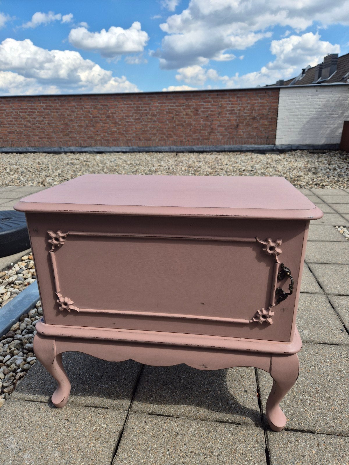Vintage brocante oudroze (nacht)kastje, Gebruikt, Vintage, brocante, Klassiek, Romantisch, 55 tot 75 cm, Rechthoekig