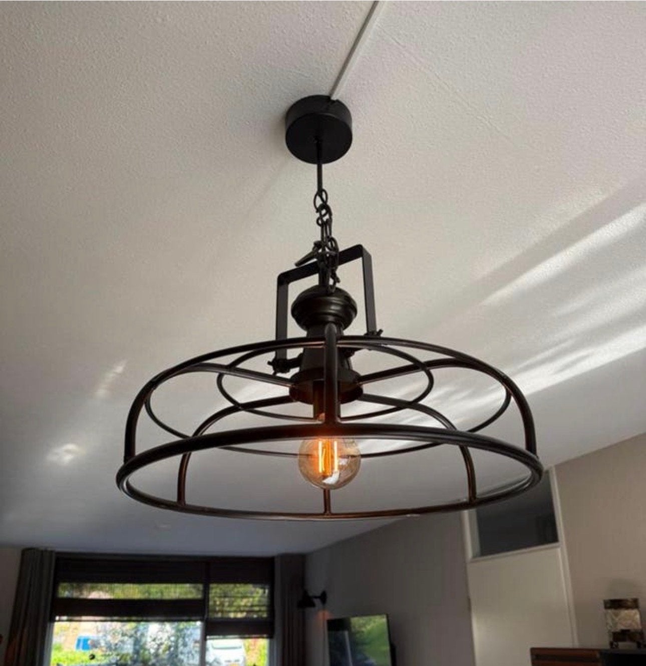 Mooie stalen hanglamp, 60 cm breed (donkerbruin), Ophalen, Gebruikt, Metaal, 50 tot 75 cm
