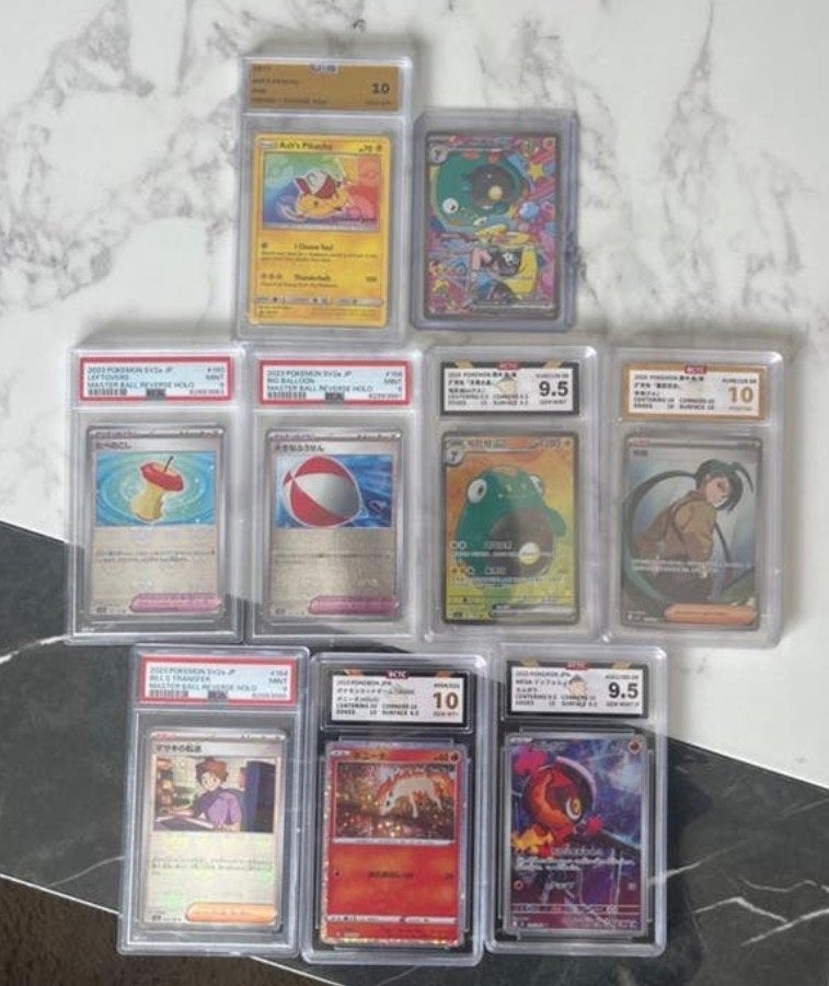 Bellibolt en andere Pokémon kaarten - alles mag weg!, Verzamelen, Speelgoed, Ophalen of Verzenden, Gebruikt