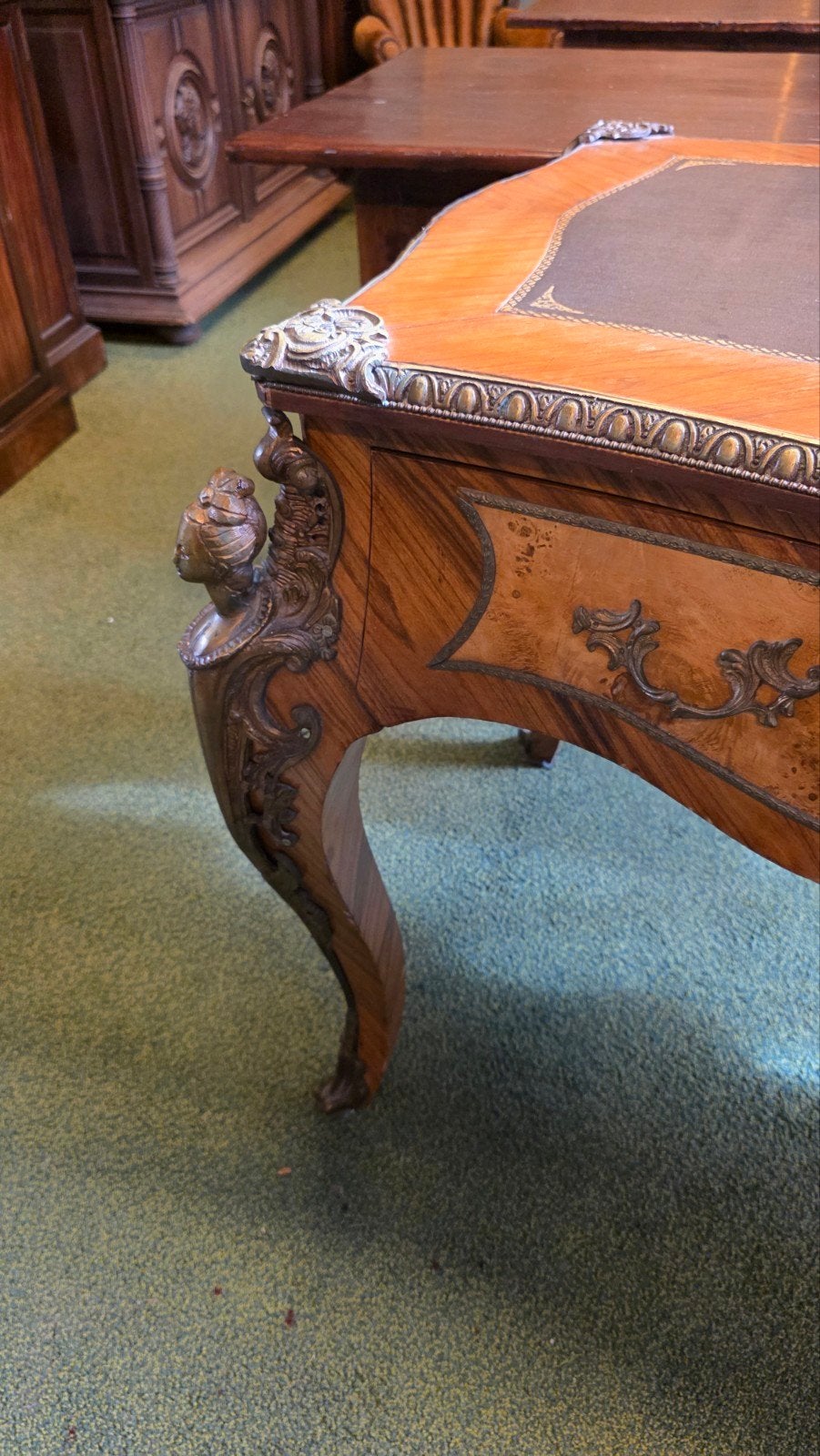 louis VXI schrijftafel, Ophalen