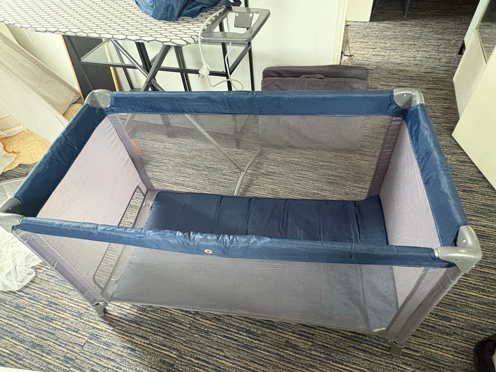 Topmark campingbedje/box €20 inclusief 2 matrasjes, Ophalen, Gebruikt, Rechthoekig