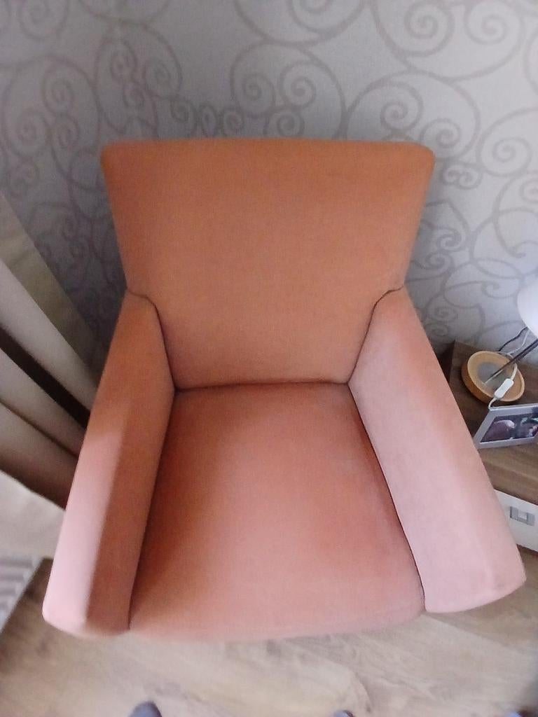 Zgan stoel met wieltjes heeft nog nooit iemand op gezeten, Huis en Inrichting, Fauteuils, Ophalen, Zo goed als nieuw, 50 tot 75 cm