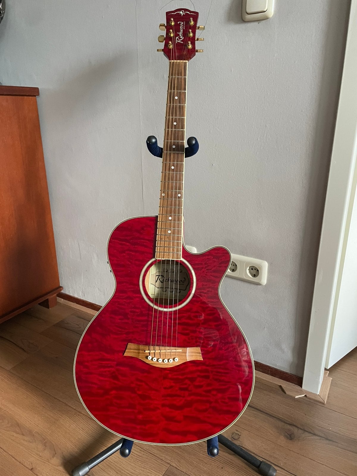 Gitaar Richwood, rood, Ophalen, Zo goed als nieuw, Western- of Steelstringgitaar