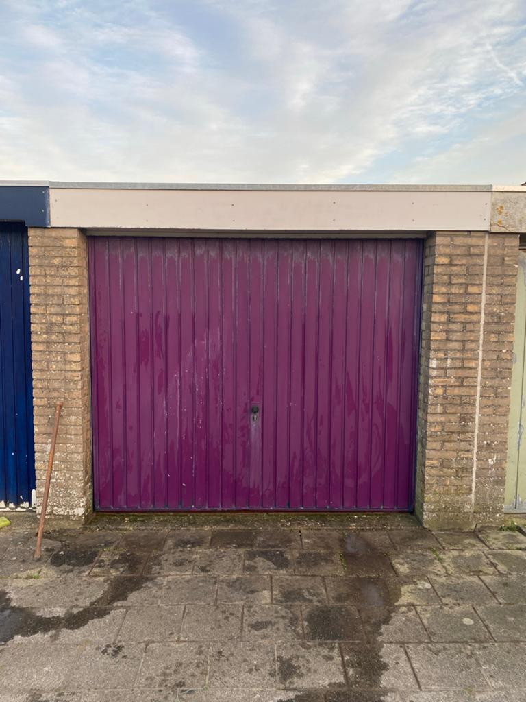 Te huur garagebox 2.70m breed en 6.00m lang te Kreileroord, Huizen en Kamers, Noord-Holland